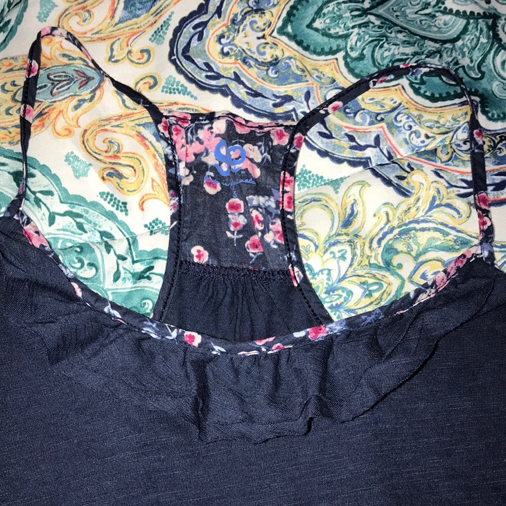 Floral Tank Top - Picture 4 of 7